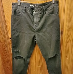 Vans Distressed jeans